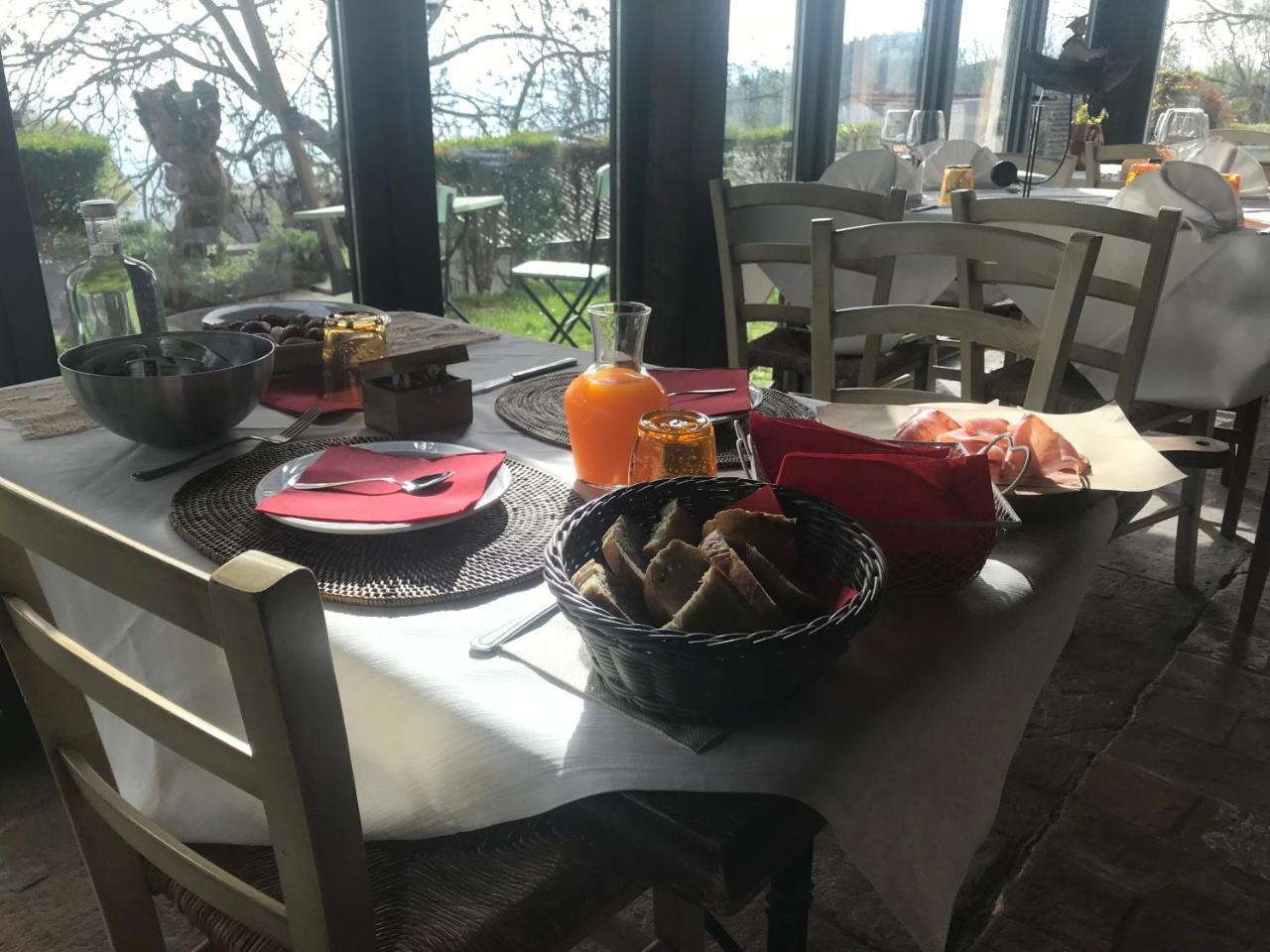 Locanda Montepaolo Dovadola Екстериор снимка